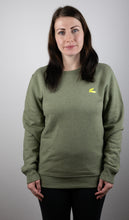 Laden Sie das Bild in den Galerie-Viewer, Sweater &quot;Khaki-Glow&quot;
